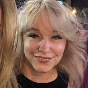 Meet your Posher, Hope